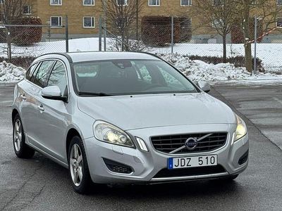 Begagnad 2011 Volvo V60 Kombi | 40 000 kr (Dyr)