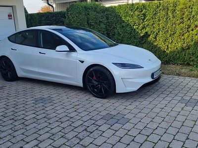 Begagnad Tesla Model 3 Performance 380 kW (517 HK) 2024 Sedan