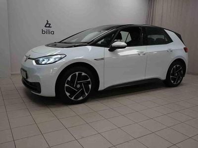 Vit Begagnad 2022 VW ID.3 Pro Performance Halvkombi | 239 000 kr (Marknadspris)