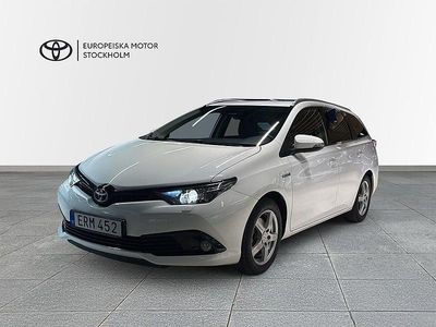 Vit Begagnad 2018 Toyota Auris Touring Sports Kombi | 174 900 kr (Marknadspris)