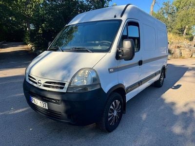 Nissan Interstar