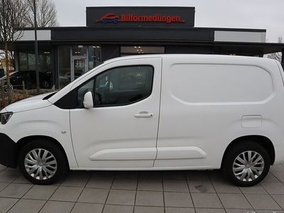 begagnad Peugeot Partner 1.5 HDI L2 Skåp 130hk Drag ACC Svensksåld