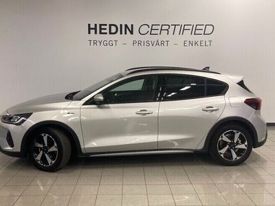 Grå (vit) Begagnad 2023 Ford Focus Active Kombi | 249 900 kr (Dyr)