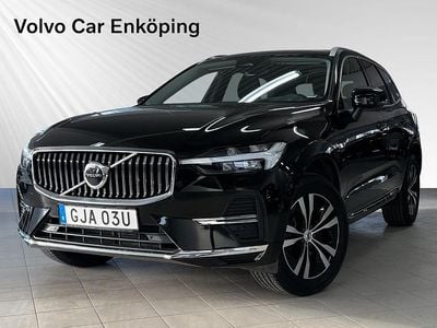 Svart Begagnad 2022 Volvo XC60 Core SUV | 349 900 kr (Superpris)