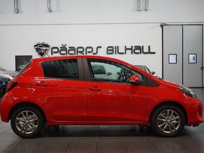 begagnad Toyota Yaris 5-dörrar 1.33 Dual VVT-i /backkamera /1 brukare