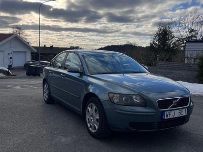 Begagnad 2005 Volvo S40 Sedan | 32 000 kr (Marknadspris)