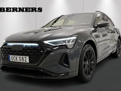 Grå Begagnad 2024 Audi Q8 e-tron Proline SUV | 579 900 kr (Superpris)