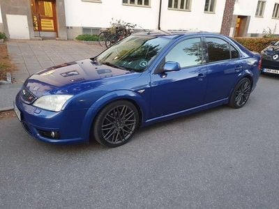 Begagnad 2004 Ford Mondeo ST Halvkombi | 15 000 kr