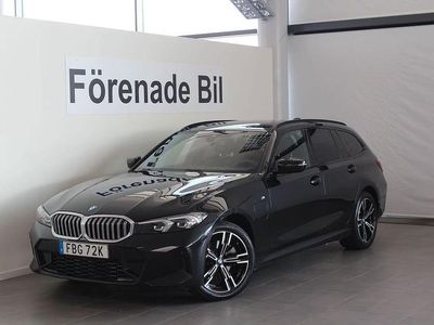 Svart sapphire metallic Begagnad 2025 BMW 330 M Sport Kombi | 489 000 kr