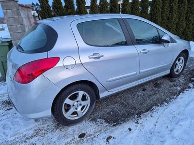 Begagnad Peugeot 308 111 HK (81 kW) 2012