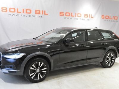 begagnad Volvo V90 CC B4 AWD Momentum Aut/H&K/Drag/V-däck