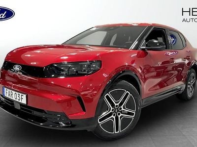 Röd (red) Begagnad 2024 Ford Capri Premium Halvkombi | 598 768 kr (Dyr)