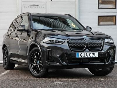 Begagnad BMW iX3 M Sport 210 kW (286 HK) 2022 Grå SUV
