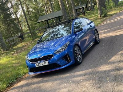 begagnad Kia ProCeed GT 