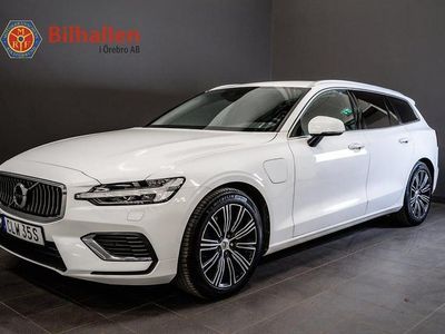 Vit Begagnad 2022 Volvo V60 Inscription Kombi | 289 000 kr