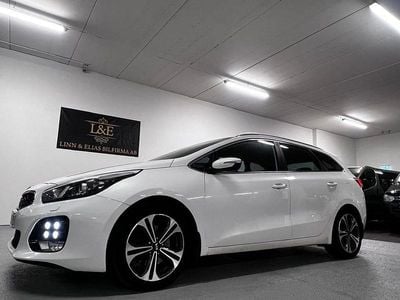 Vit Begagnad 2016 Kia Ceed Sportswagon GT-Line Kombi | 89 900 kr (Marknadspris)