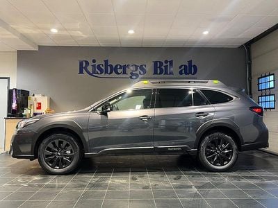 Grå Ny 2025 Subaru Outback Kombi | 459 700 kr