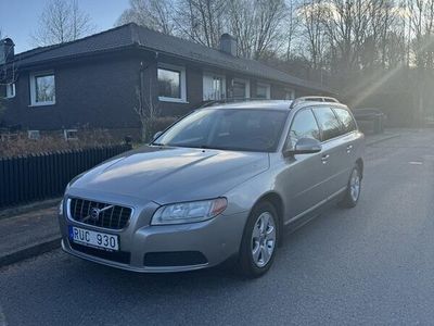 begagnad Volvo V70 D5 Geartronic Kinetic Euro 4