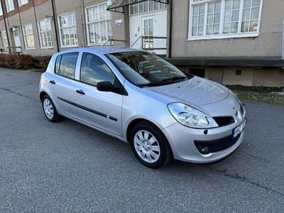 begagnad Renault Clio 1.2 - Perfekt !!!