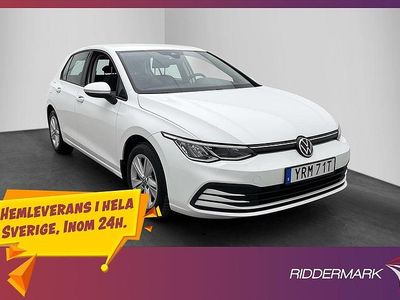 Vit Begagnad 2020 VW Golf VIII Halvkombi | 184 800 kr (Marknadspris)