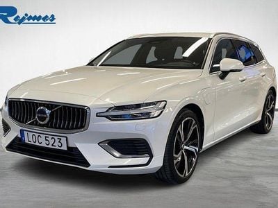 Crystal vit metallic Begagnad 2023 Volvo V60 Core Kombi | 319 800 kr