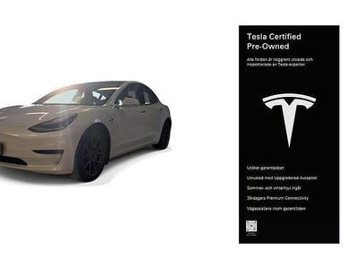 Begagnad Tesla Model 3 Standard Range Plus 239 kW (325 HK) 2020 Vit Sedan