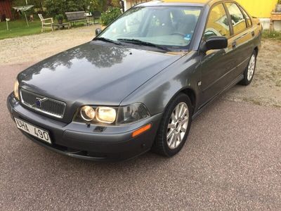 Volvo S40