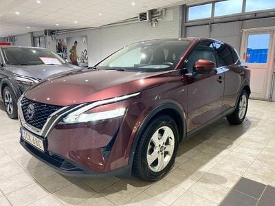 Burgundy metallic Begagnad 2024 Nissan Qashqai N-Connecta SUV | 359 900 kr (Lite dyr)