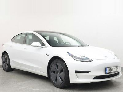 begagnad Tesla Model 3 Standard Range Plus RWD (Autopilot)