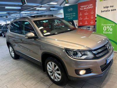 begagnad VW Tiguan 2.0 (140hk) TDI*900kr/mån*4Motion*Pano