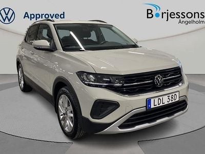 Ljusgrå Begagnad 2024 VW T-Cross SUV | 209 000 kr (Marknadspris)