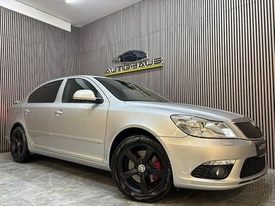 Begagnad Skoda Octavia RS 200 HK (147 kW) 2009 Silver Halvkombi