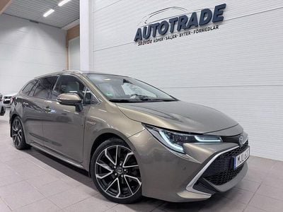Begagnad Toyota Corolla Executive 184 HK (135 kW) 2019 Grön Kombi