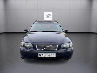 Blå Begagnad 2004 Volvo V70 Kombi | 27 900 kr (Marknadspris)