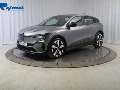 Begagnad Renault Mégane IV Equilibre 96 kW (131 HK) 2023 Grå schiste metallic kqg
