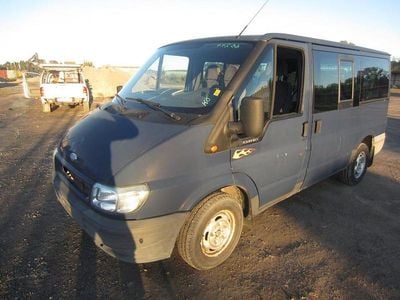 Färg Begagnad 2003 Ford Transit Kombi | 1 000 kr