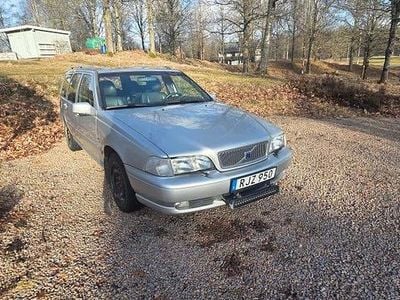 Begagnad Volvo V70 140 HK (102 kW) 2000 Kombi