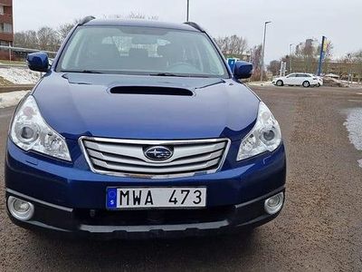 Begagnad Subaru Outback 150 HK (110 kW) 2012 Kombi