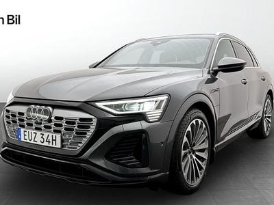 Daytonagrå pärleffekt Begagnad 2023 Audi Q8 e-tron S-Line SUV | 679 000 kr (Dyr)