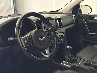 Vit Begagnad 2017 Kia Sportage SUV | 179 500 kr (Bra pris)