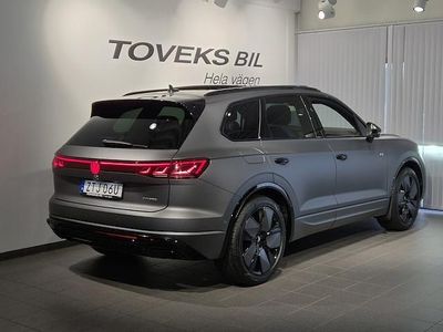 Ny VW Touareg R-line 462 HK (339 kW) 2026 Grå SUV