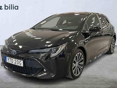 Svart Begagnad 2020 Toyota Corolla Hybrid Style Halvkombi | 209 900 kr (Marknadspris)
