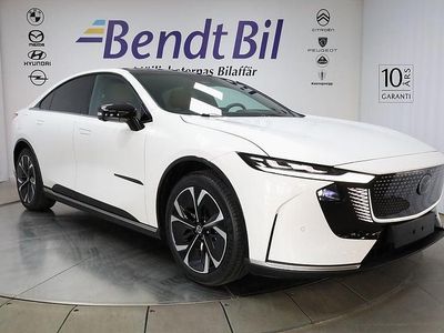 Vit Ny 2025 Mazda 6e Takumi-Line Halvkombi | 476 500 kr (Marknadspris)