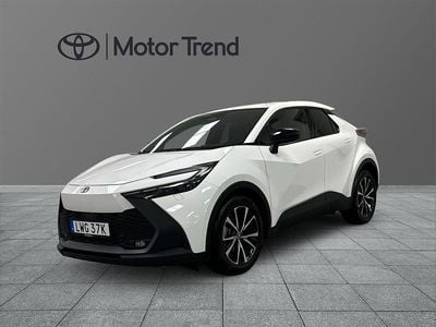 Begagnad Toyota C-HR Style 141 HK (103 kW) 2025 Vit SUV