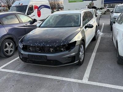 Vit Begagnad 2018 VW Passat GTE Kombi | 95 000 kr