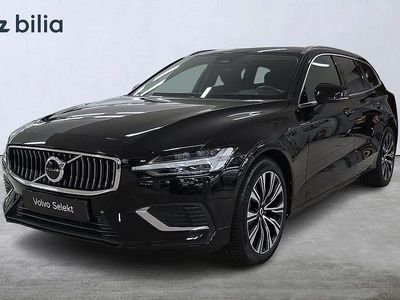 Begagnad Volvo V60 Core 355 HK (261 kW) 2023 Svart Kombi