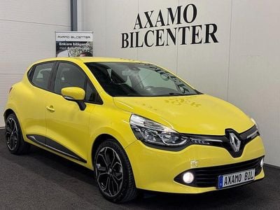 Gul Begagnad 2013 Renault Clio IV Halvkombi | 64 900 kr (Marknadspris)