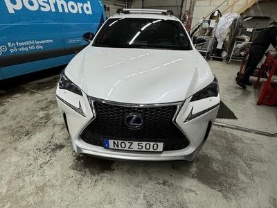 Lexus NX300h