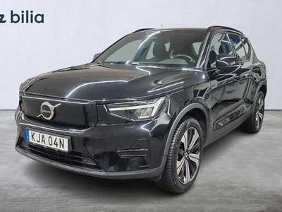 Svart Begagnad 2022 Volvo XC40 Core SUV | 329 900 kr