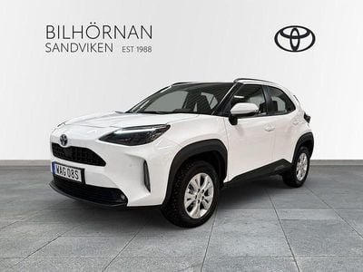 Begagnad Toyota Yaris Hybrid Active 117 HK (86 kW) 2023 Vit